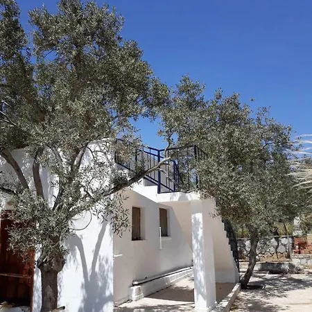 Iasos Kamp Cadir Karavan Alani