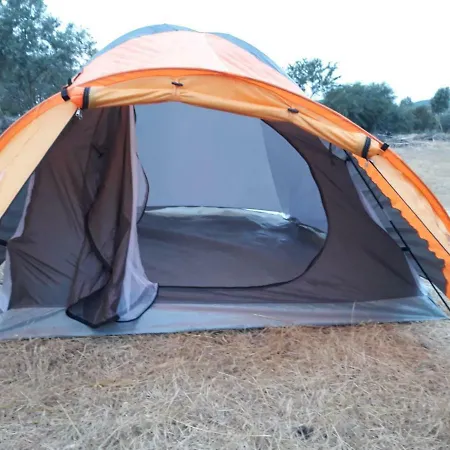 Iasos Kamp Cadir Karavan Alani Kiyikislacik
