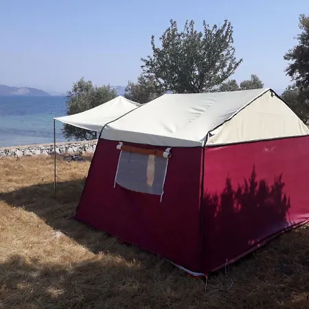 Iasos Kamp Cadir Karavan Alani Luxury tent Kiyikislacik