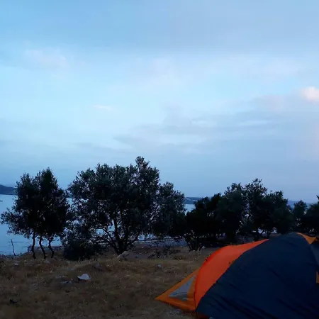 Iasos Kamp Cadir Karavan Alani *