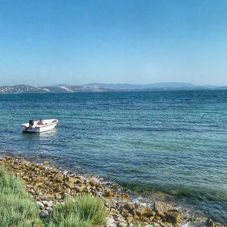 Iasos Kamp Cadir Karavan Alani * Kiyikislacik