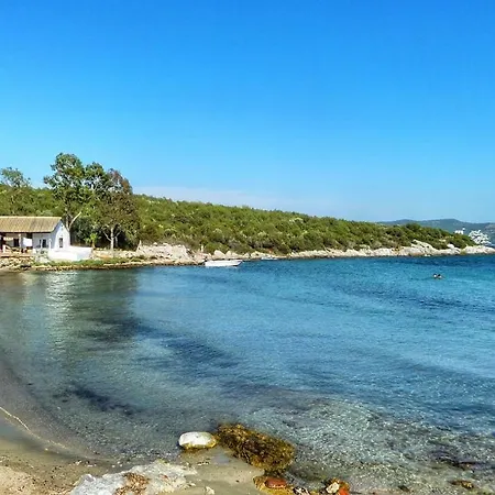 Iasos Kamp Cadir Karavan Alani
